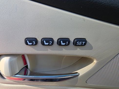 Used 2011 Lexus RX 350 2WD image 10