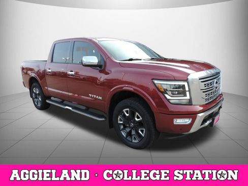 Certified 2024 Nissan Titan Platinum Reserve w/ Moonroof Package AWD/4WD image 3