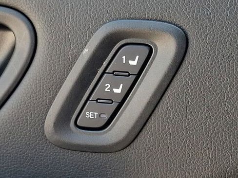 Used 2025 Honda Pilot Elite image 30