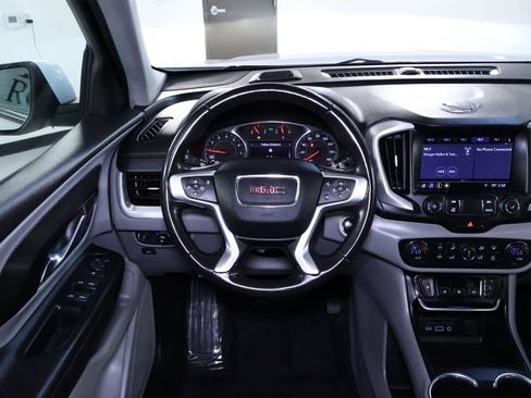 Used 2020 GMC Terrain SLT image 19