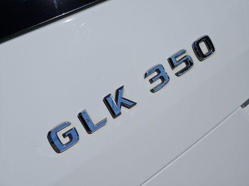 Used 2015 Mercedes-Benz GLK 350 2WD image 31