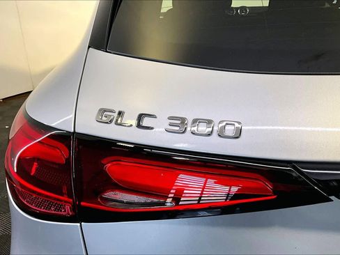 Certified 2026 Mercedes-Benz GLC 300 4MATIC image 33