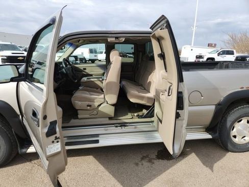 Used 2003 GMC Sierra 1500 SLE w/ Professional Package AWD/4WD image 28