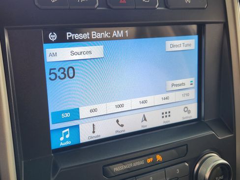 Certified 2018 Ford F150 Lariat w/ Equipment Group 502A Luxury image 23