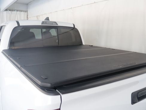 Used 2023 Toyota Tacoma SR5 image 21