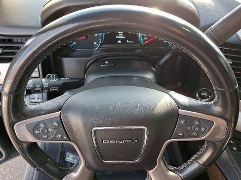 Used 2019 GMC Yukon XL Denali w/ Denali Ultimate Package image 24