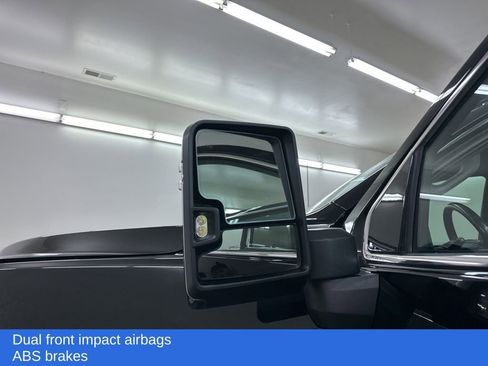 Used 2025 GMC Sierra 2500 SLT w/ SLT Premium Package image 17