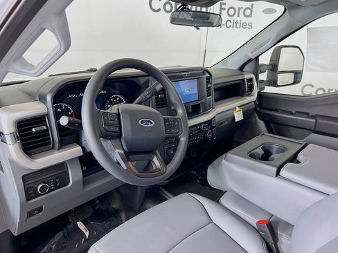 New 2026 Ford F350 XL image 3