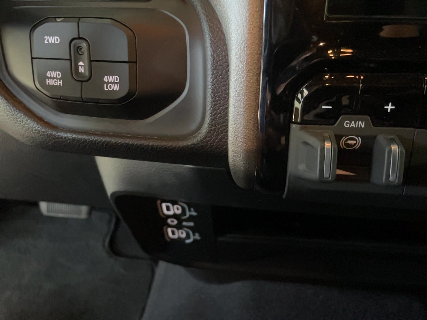 Used 2025 RAM 2500 Tradesman AWD/4WD image 15