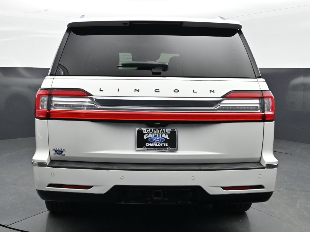 Used 2021 Lincoln Navigator L Black Label w/ Cargo Convenience Package AWD/4WD image 6