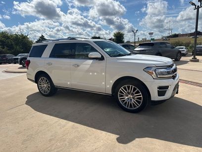 Used 2022 Ford Expedition Limited