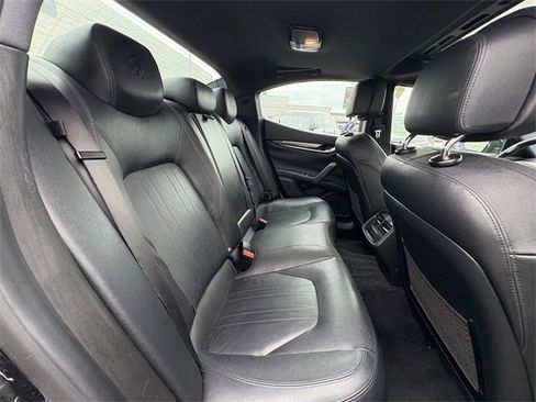 Used 2019 Maserati Ghibli image 22