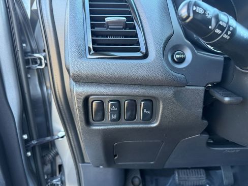 Used 2024 Mitsubishi Outlander Sport SE image 19