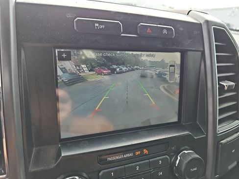 Used 2018 Ford F150 XLT w/ Equipment Group 302A Luxury RWD image 25