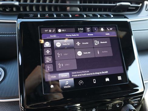 Used 2024 Jeep Grand Cherokee L Altitude image 18