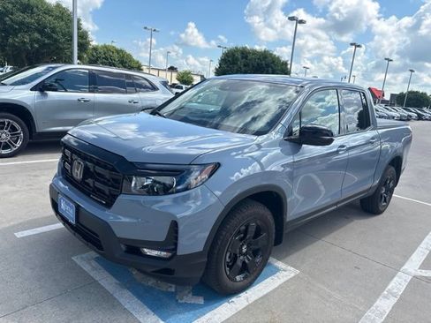 Used 2026 Honda Ridgeline Black Edition image 3