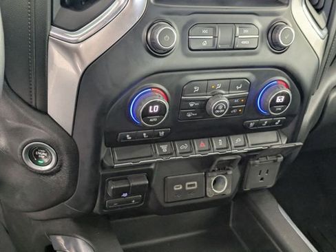 Used 2022 Chevrolet Silverado 3500 LTZ w/ LTZ Convenience Package image 18