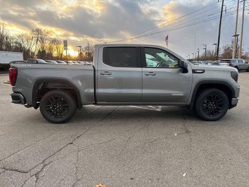 New 2026 GMC Sierra 1500 Elevation image 7