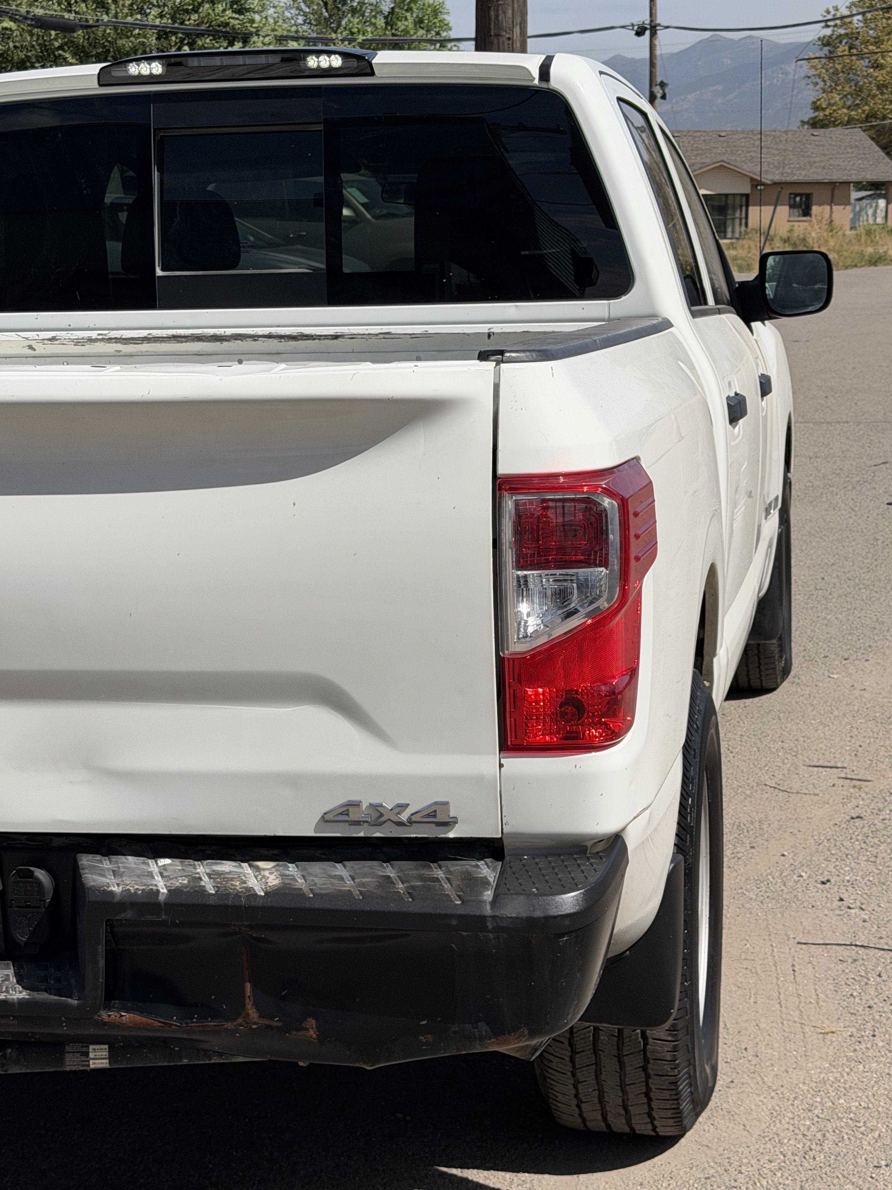 Used 2019 Nissan Titan S AWD/4WD image 13