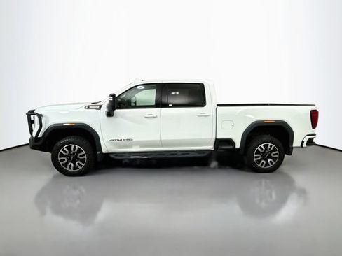 Used 2023 GMC Sierra 3500 AT4 w/ AT4 Premium Plus Package AWD/4WD image 4