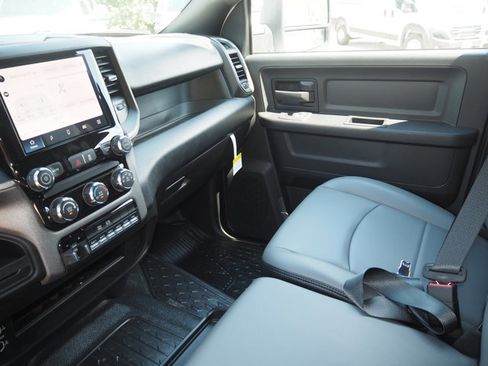 New 2026 RAM 5500 Tradesman w/ Chrome Appearance Group image 20