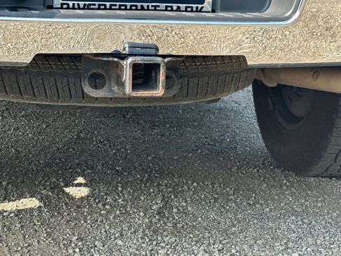 Used 2015 GMC Sierra 1500 SLE w/ SLE Value Package image 52