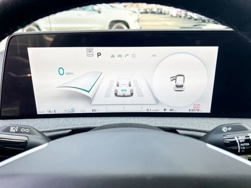 Certified 2022 Kia EV6 Wind w/ Wind Technology Package image 19