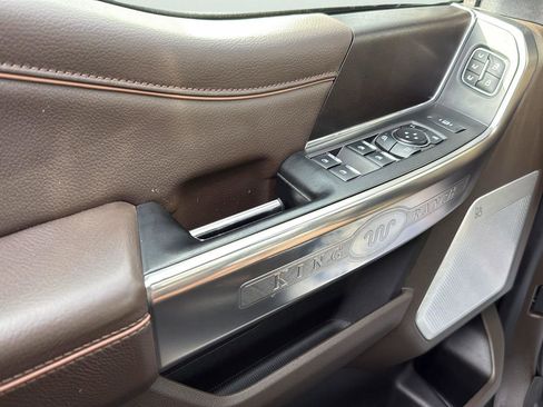Used 2024 Ford F250 King Ranch image 12