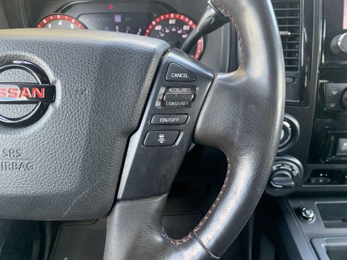 Used 2021 Nissan Titan PRO-4X w/ Pro-4x Convenience Package AWD/4WD image 13