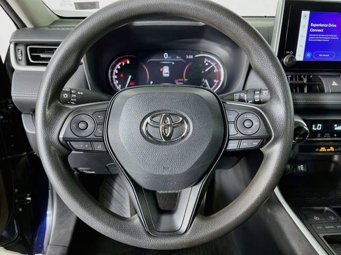 Used 2024 Toyota RAV4 XLE FWD image 14