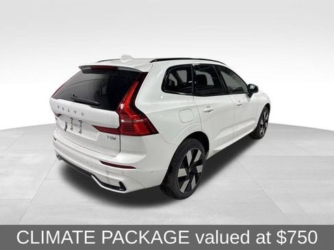 Used 2025 Volvo XC60 T8 Plus w/ Climate Package AWD/4WD image 7