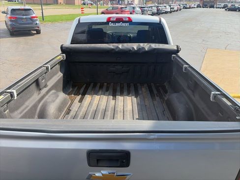 Used 2018 Chevrolet Silverado 1500 LT w/ All Star Edition AWD/4WD image 9