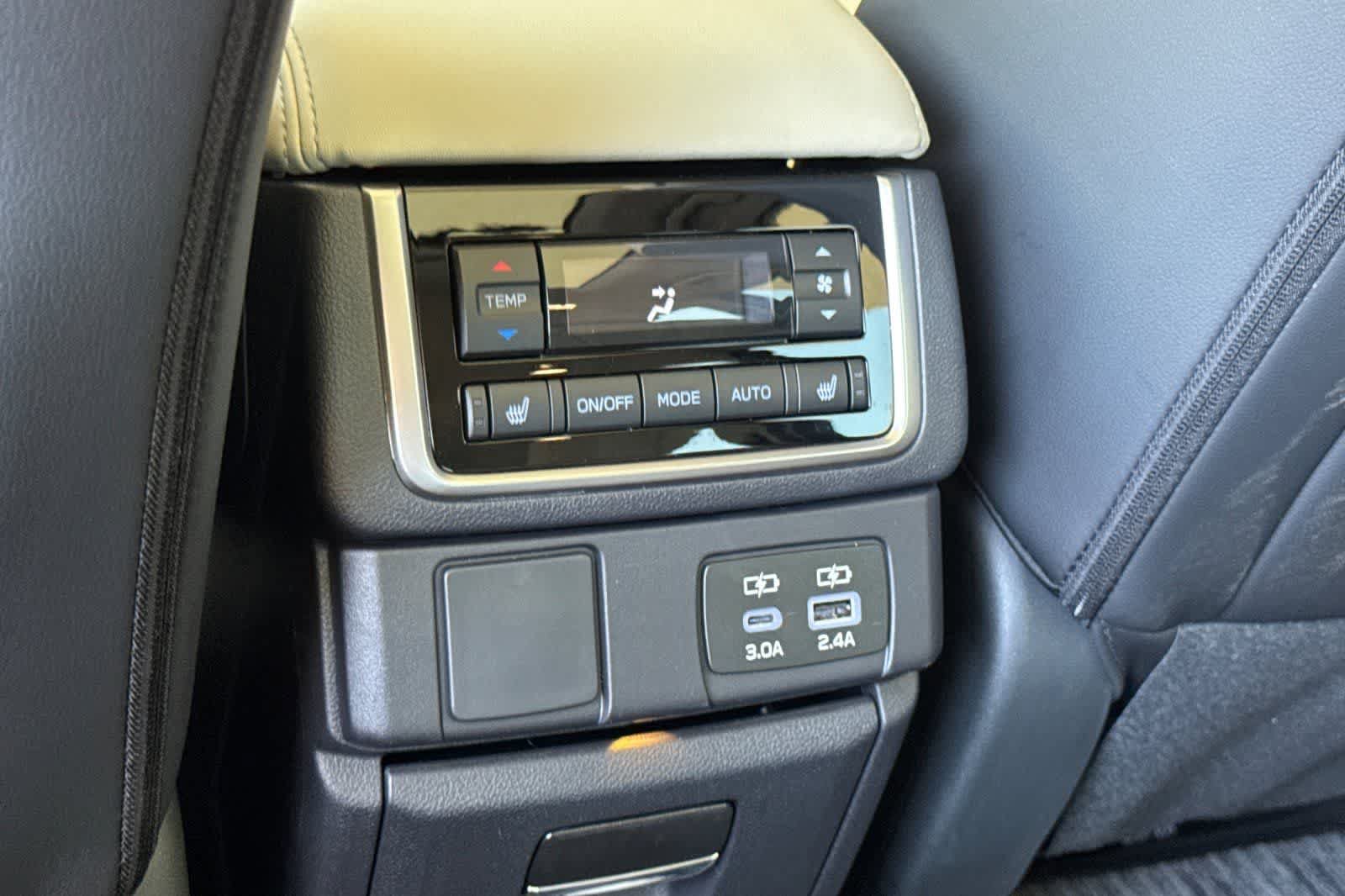 New 2026 Subaru Ascent Limited AWD/4WD image 15