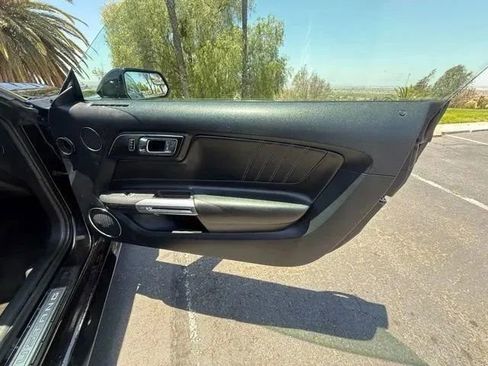 Used 2015 Ford Mustang GT Premium RWD image 10