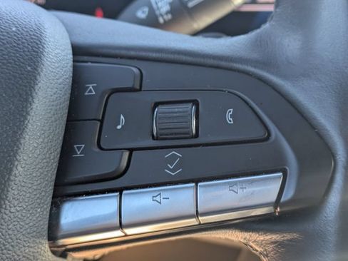 Used 2024 Cadillac XT4 Premium Luxury AWD/4WD image 28