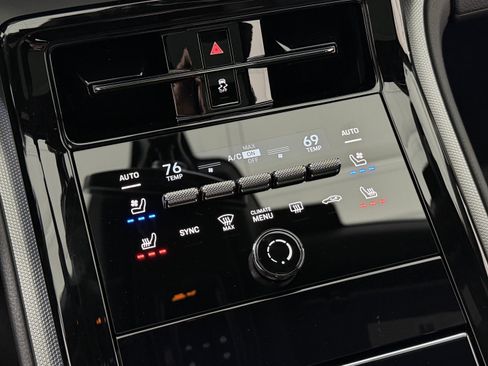 New 2026 Porsche Panamera image 38