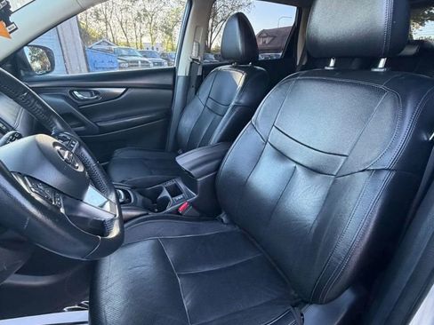 Used 2018 Nissan Rogue SL FWD image 26