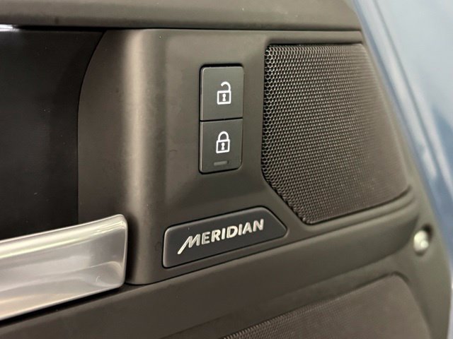 Certified 2025 Land Rover Defender 110 S AWD/4WD image 22