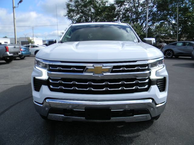 Used 2023 Chevrolet Silverado 1500 LTZ AWD/4WD image 7