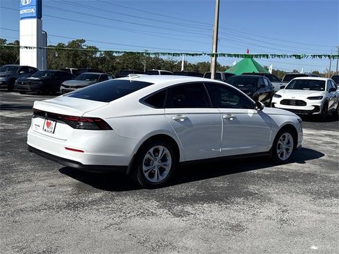 New 2025 Honda Accord LX image 7
