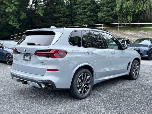 Used 2026 BMW X5 xDrive40i w/ M Sport Package image 7