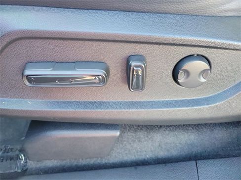 Certified 2023 Honda Pilot Elite image 19