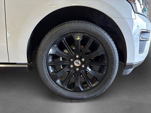 Used 2023 Ford Expedition Max Limited image 21