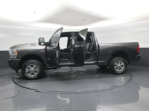 Used 2024 RAM 2500 Laramie w/ Safety Group AWD/4WD image 61