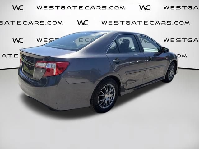 Used 2014 Toyota Camry SE FWD image 7