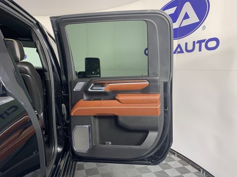 Used 2024 GMC Sierra 2500 Denali Ultimate image 37