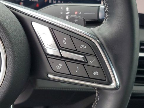 Used 2025 Buick Enclave Sport Touring w/ Power Package FWD image 25