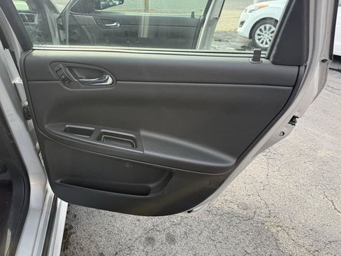 Used 2015 Chevrolet Impala Police FWD image 26