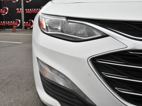 Used 2023 Chevrolet Malibu LT FWD image 11