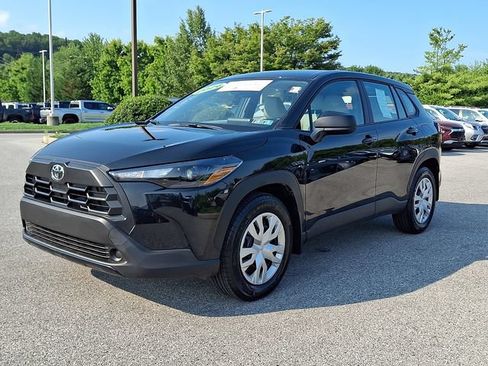 Certified 2026 Toyota Corolla Cross L FWD image 3